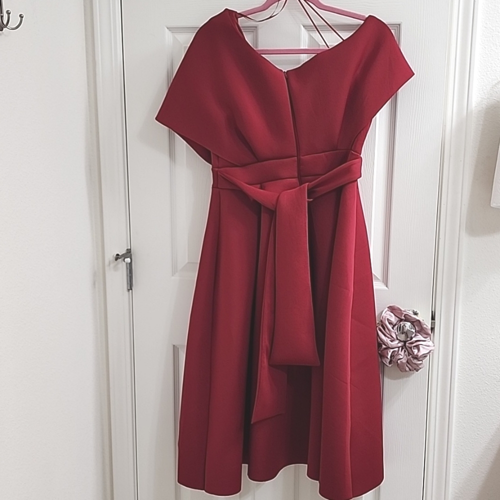 Dress - Picture 2 of 2